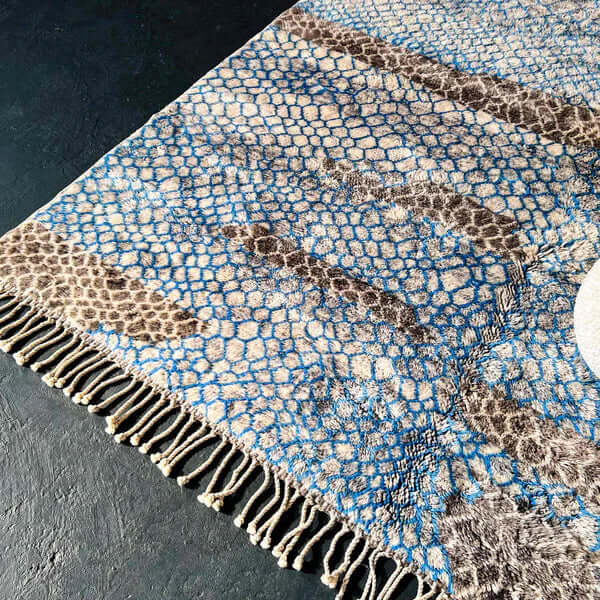 Custom Moroccan Rug: The Perfect Way to Add Elegance and Style to Your Home - azilal rug