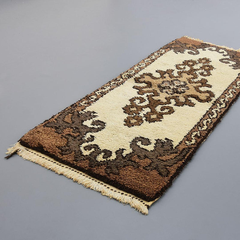 Azilal Rug  2.8 x 6.9 feet / 86 x 211 cm 