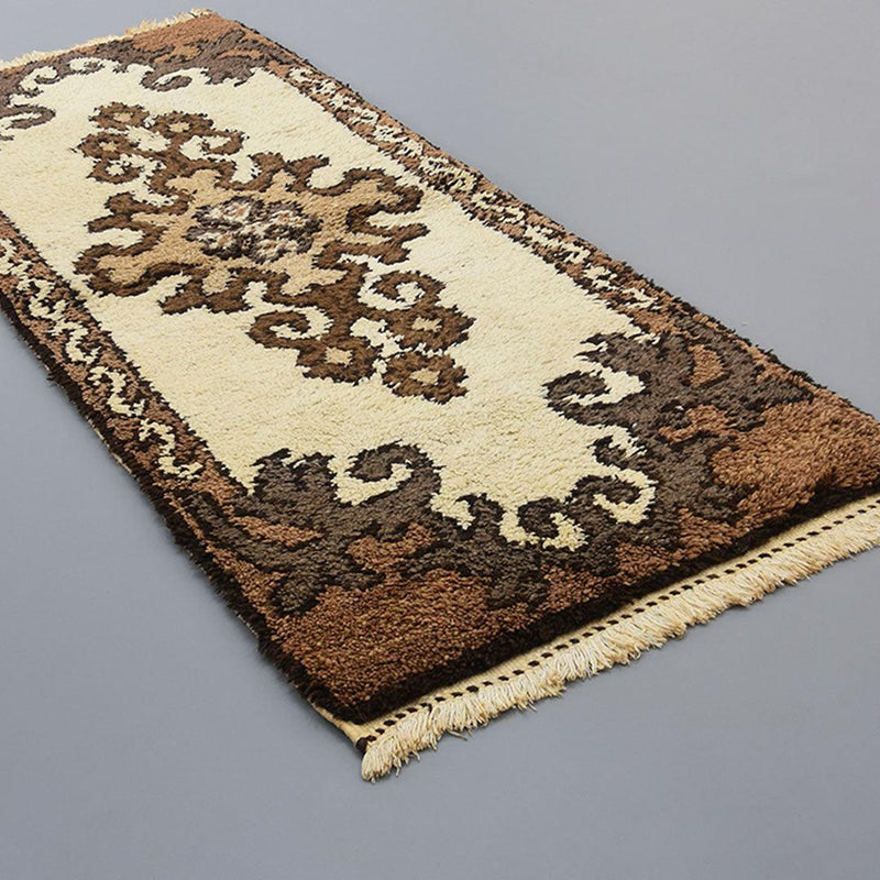 Azilal Rug  2.8 x 6.9 feet / 86 x 211 cm 