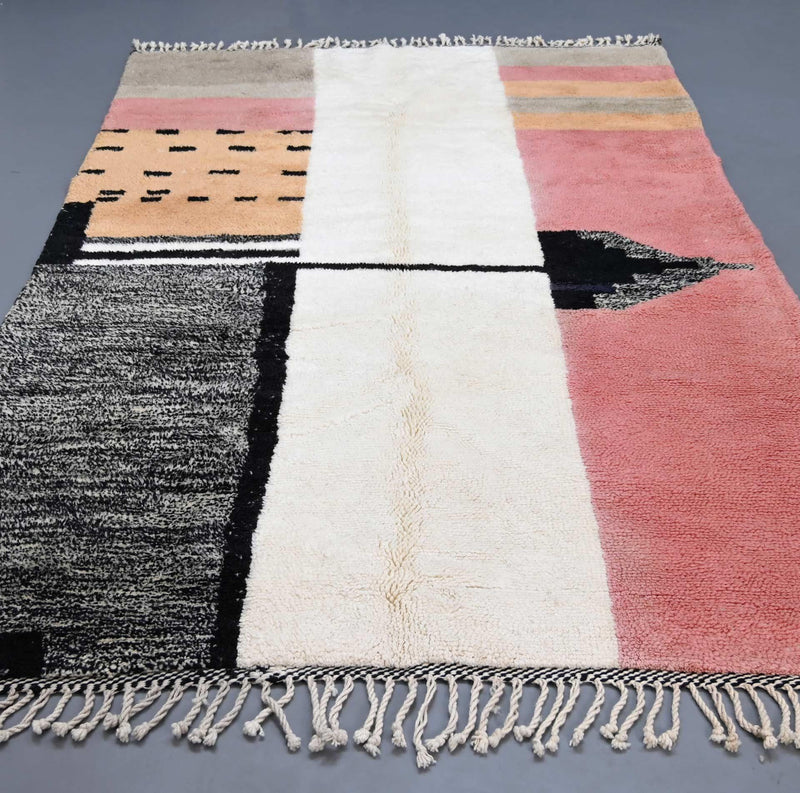 Luxury Beni Mrirt Rug 10' X 14' / 305 x 427 cm 