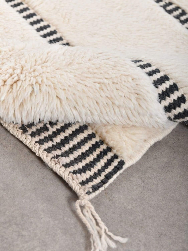 Beni Rugs, Manuscript -Luxury Beni  Mrirt Rug 