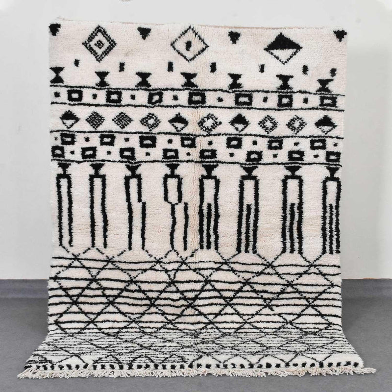 Tribal Beni Ourain Rug (7.7 x 5.5 feet) 