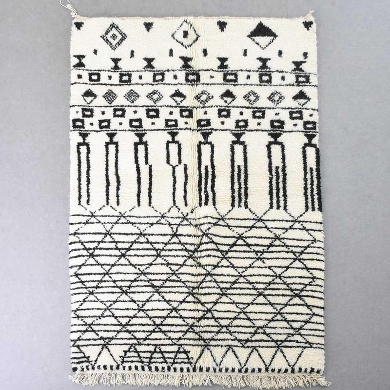 Tribal Beni Ourain Rug (7.7 x 5.5 feet) 