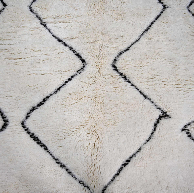 White One-of-a-Kind Beni Ourain Rug 6.5 x 9.8 feet / 200 x 300 cm - Ettilux Home