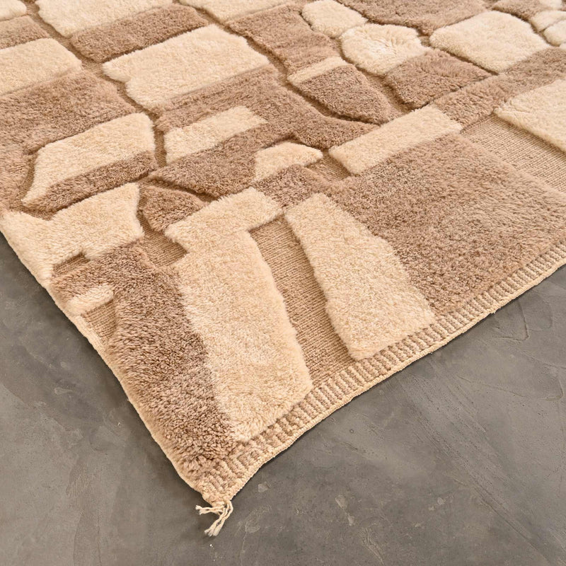 Beni Rugs, Yara Beni Mrirt Rug 8.7 x 9.6 feet / 265 x 295 cm 